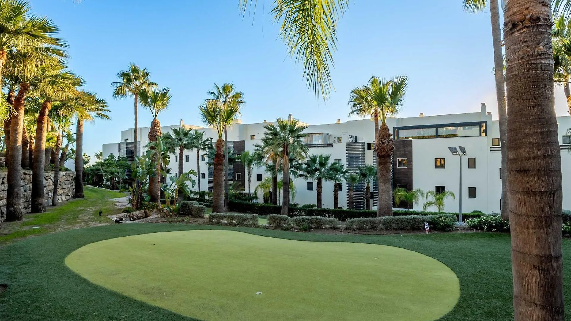 Luxury Escape - Los Flamingos Golf Retreat Estepona 0*,