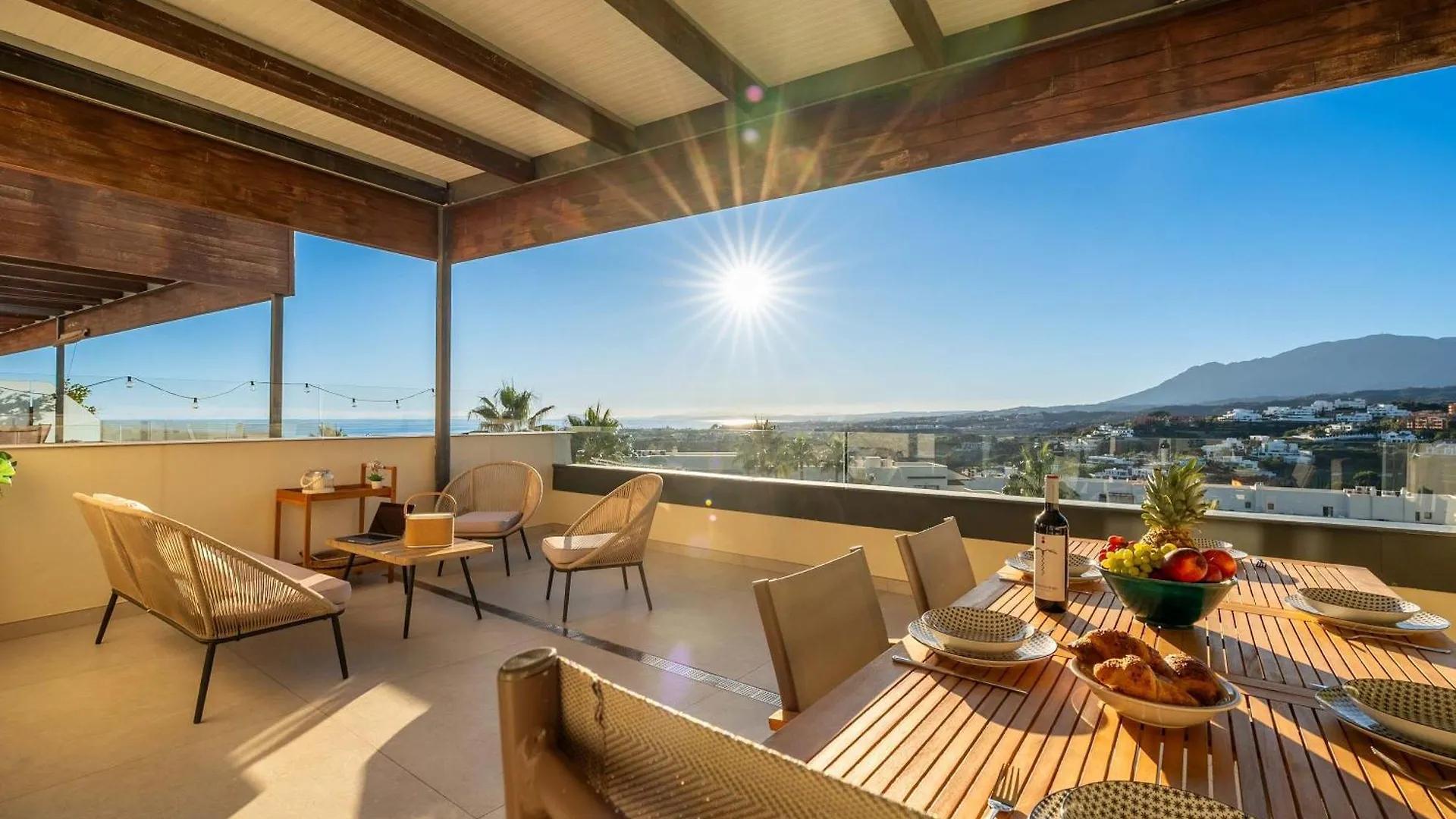 Luxury Escape - Los Flamingos Golf Retreat Estepona